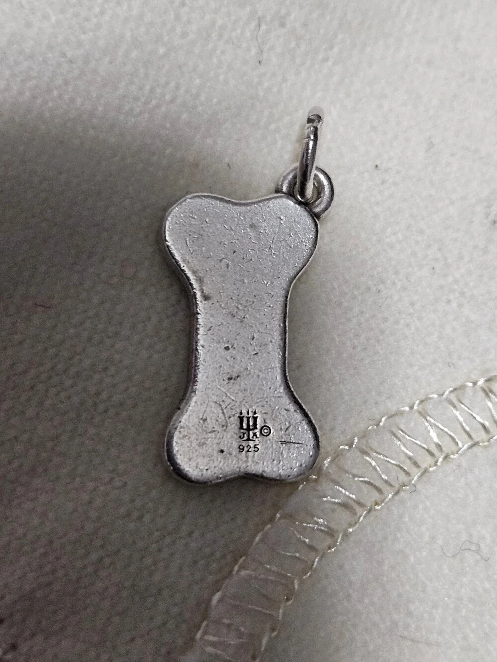 James Avery Dog Bone Charm Engraved 'IZZY' Sterling Silver Charm✨️ Price Is Firm